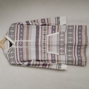 BNWT Simple Vera Wang Holiday Hooded Nightgown Pajama Shirt Dress